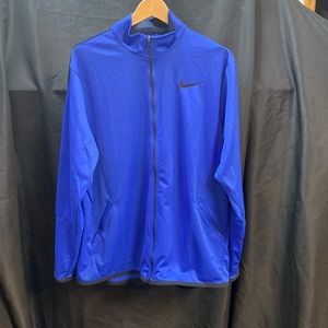 NIKE ZIPER UP SWEATER